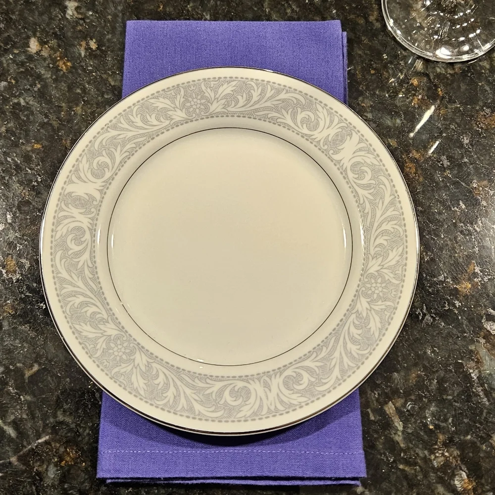 4 (Set) Bread & Butter Imperial China W Dalton #5671 
